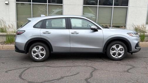 Lunar Silver Metallic 2024 Honda HR-V LX