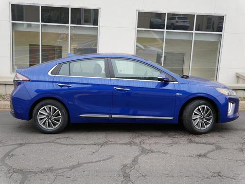 2020 Hyundai IONIQ EV Limited
