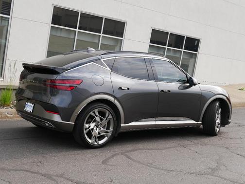 2023 Genesis GV60 Performance