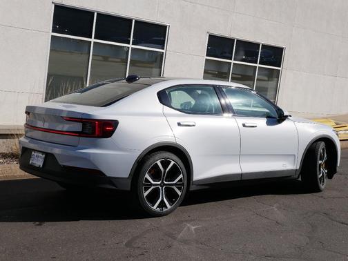 2022 Polestar 2 Long Range Dual Motor