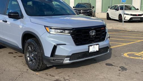 2025 Honda Pilot TrailSport