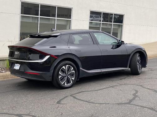 2024 Kia EV6 Light Long Range