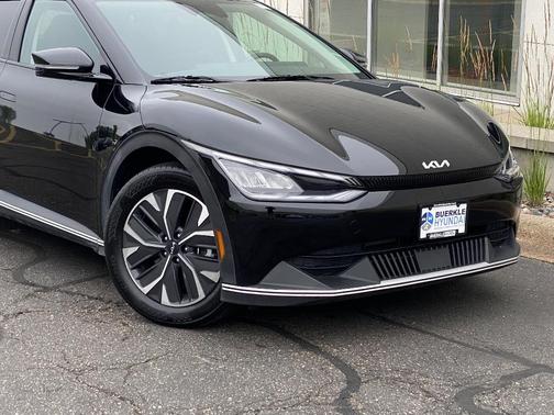 2024 Kia EV6 Light Long Range