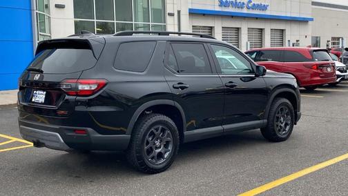 2025 Honda Pilot TrailSport