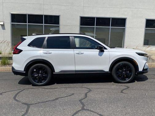 Platinum White Pearl 2026 Honda CR-V Hybrid Sport Touring