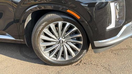 Abyss Black Pearl 2024 Hyundai PALISADE Calligraphy