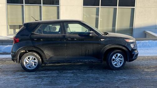 2025 Hyundai VENUE SE