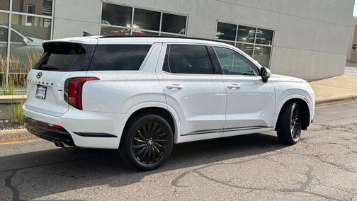 Hyper White 2025 Hyundai PALISADE Calligraphy Night Edition