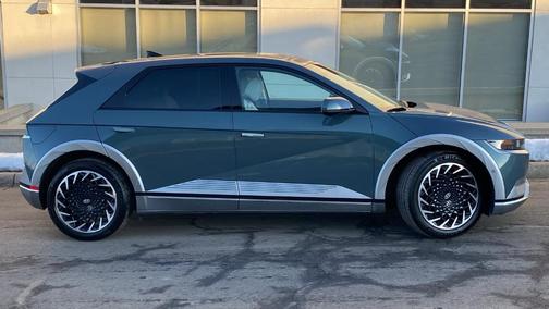 2024 Hyundai IONIQ 5 Limited