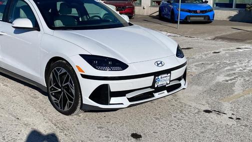2025 Hyundai IONIQ 6 SEL