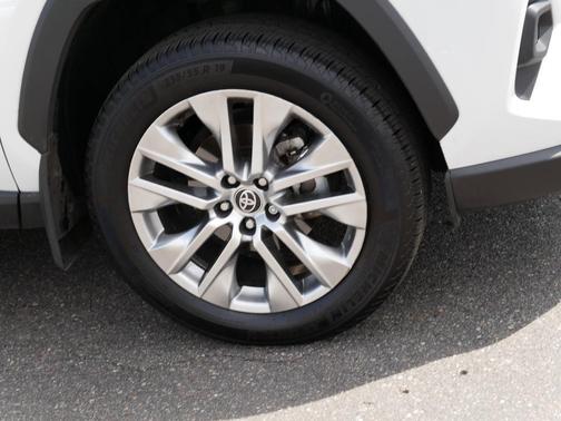 2024 Toyota RAV4 Limited
