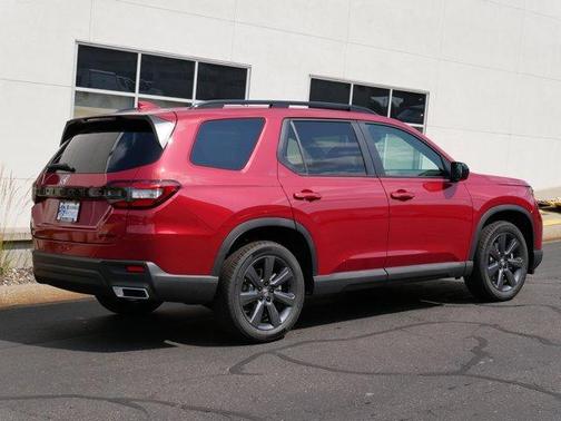 2025 Honda Pilot Sport