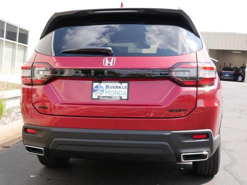 2025 Honda Pilot Sport