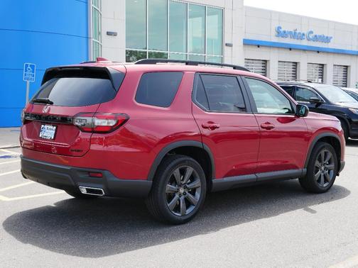 2025 Honda Pilot Sport