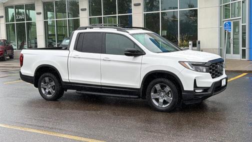 Platinum White Pearl 2025 Honda Ridgeline TrailSport