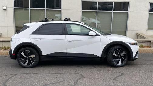 2025 Hyundai IONIQ 5 SEL