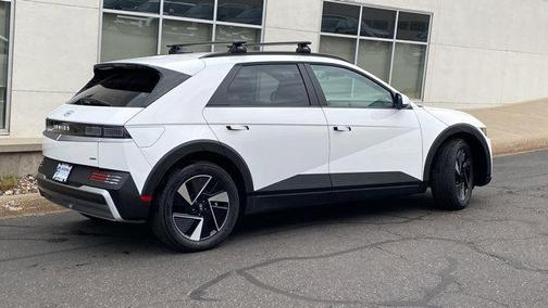 2025 Hyundai IONIQ 5 SEL