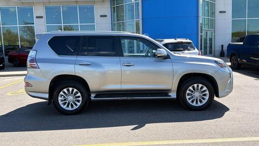Atomic Silver 2021 Lexus GX 460 Base