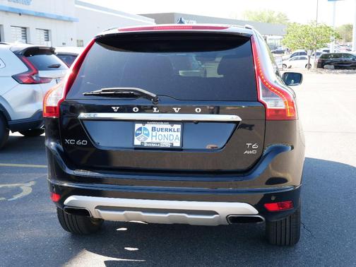 2017 Volvo XC60 T6 Dynamic