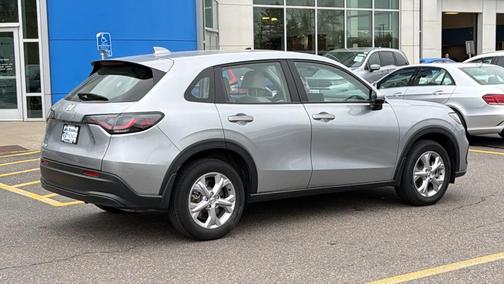 Lunar Silver Metallic 2024 Honda HR-V LX