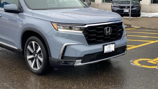 2023 Honda Pilot Elite