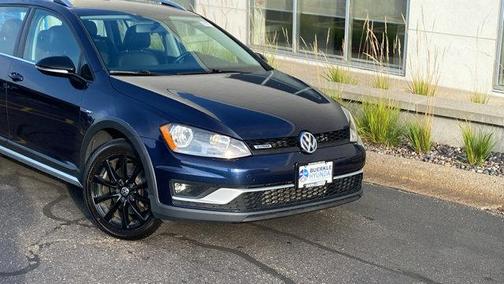 2017 Volkswagen Golf Alltrack TSI S