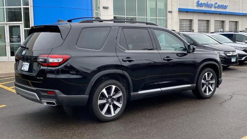 2025 Honda Pilot Elite