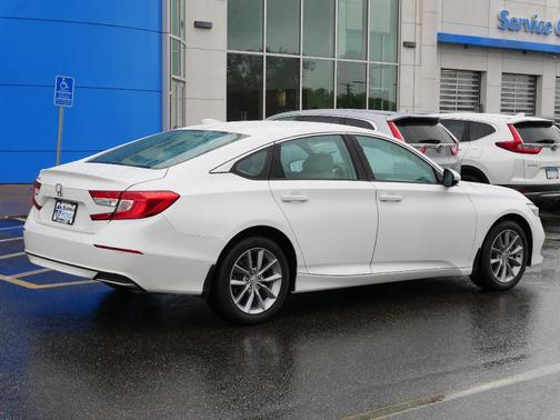 2022 Honda Accord LX 1.5T