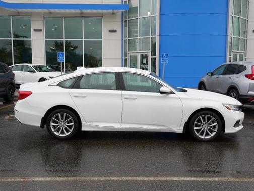 2022 Honda Accord LX 1.5T