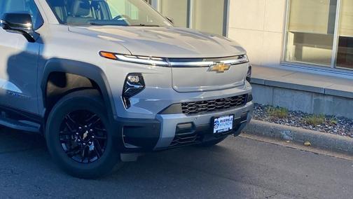 2025 Chevrolet Silverado EV LT