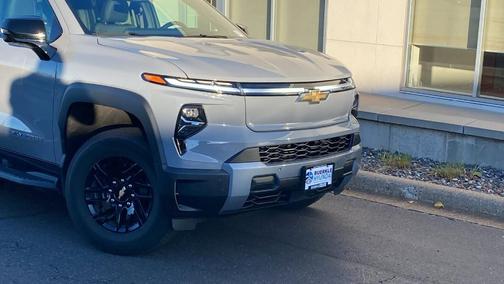 2025 Chevrolet Silverado EV LT