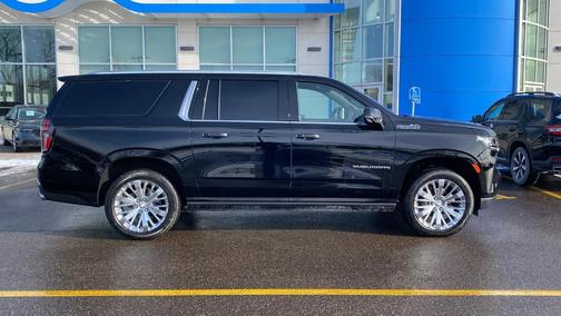 2022 Chevrolet Suburban High Country