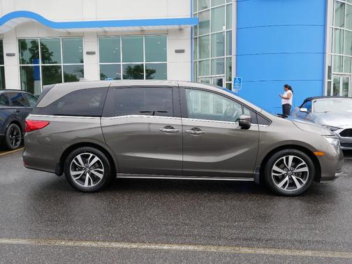 2022 Honda Odyssey Touring
