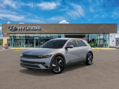 2025 Hyundai IONIQ 5 SE
