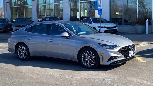 2023 Hyundai SONATA SEL