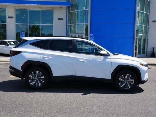 2024 Hyundai TUCSON Hybrid Blue