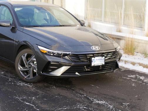 2025 Hyundai ELANTRA HEV Limited