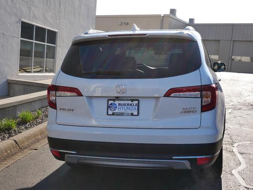 2022 Honda Pilot Elite