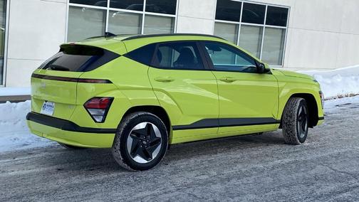 2024 Hyundai KONA EV SEL