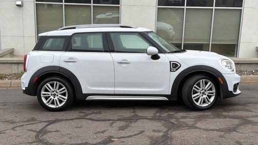 Light White 2017 MINI Countryman Cooper S ALL4