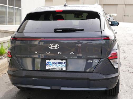 2024 Hyundai KONA EV SEL