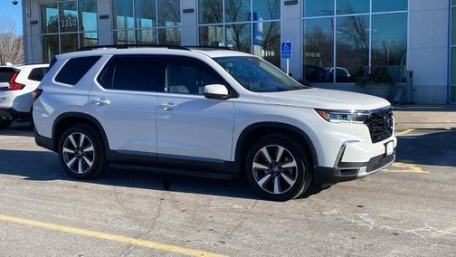 2025 Honda Pilot Touring