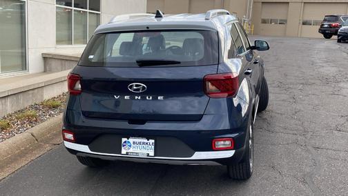 2022 Hyundai VENUE Limited