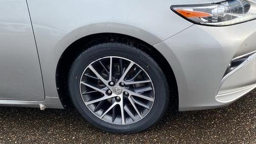 2016 Lexus ES 350 Base