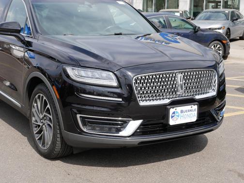 2019 Lincoln Nautilus Reserve