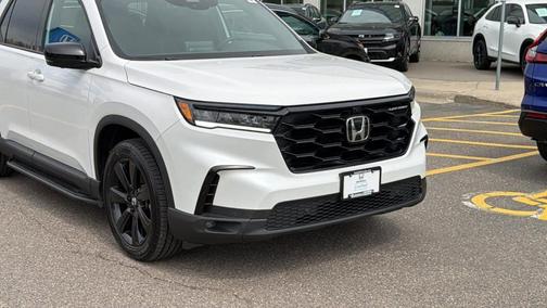 Platinum White Pearl 2025 Honda Pilot Black Edition