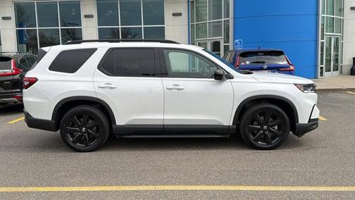 Platinum White Pearl 2025 Honda Pilot Black Edition