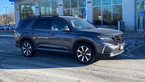 2025 Honda Pilot Touring