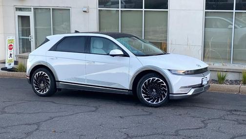 2024 Hyundai IONIQ 5 Limited