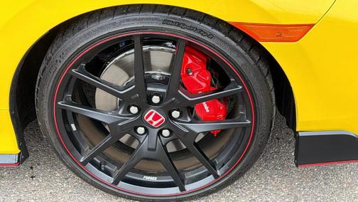 Phoenix Yellow 2021 Honda Civic Type R Limited Edition